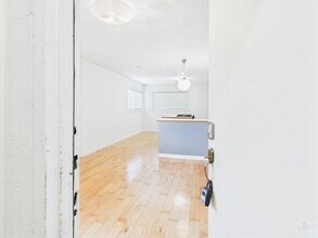 304 E 33rd St in Austin, TX - Building Photo - Building Photo