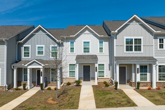 Covey Homes Hunter Trail in Acworth, GA - Building Photo - Building Photo