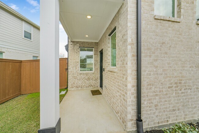7834 Swooping Swallow Ln