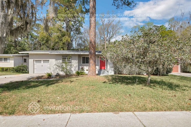 611 Grove Park Blvd in Jacksonville, FL - Foto de edificio - Building Photo