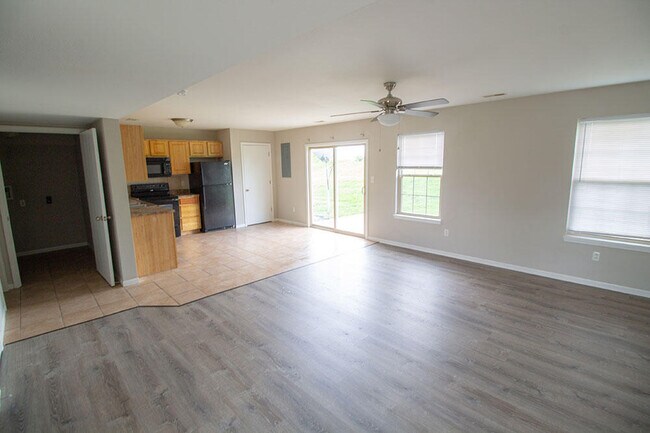 5307 Silver Mill Dr in Columbia, MO - Building Photo - Building Photo