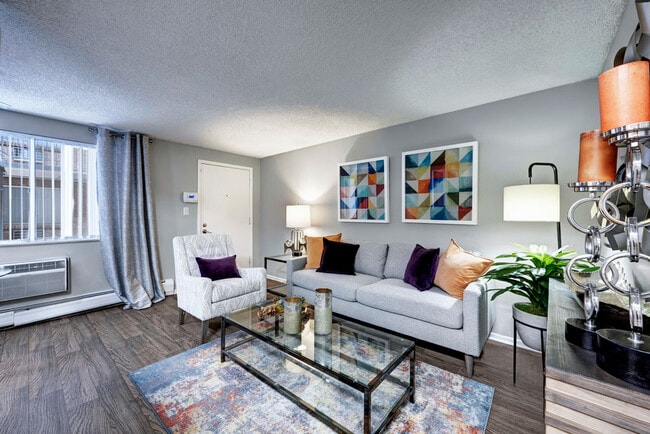 Ten 30 & Ten 49 Apartments
