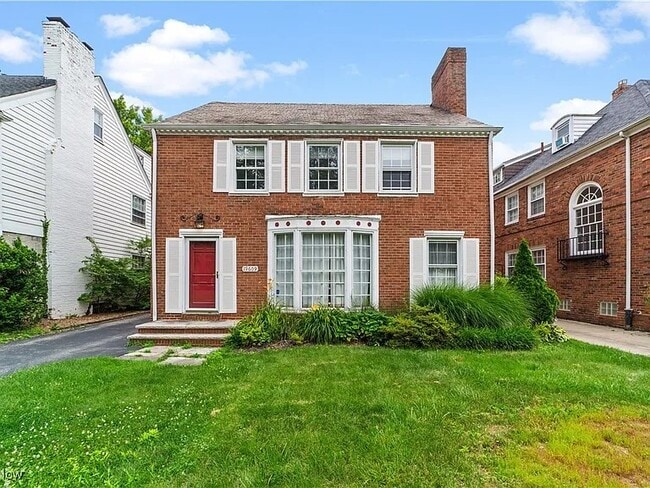 19609 Winslow Rd, Unit Up in Shaker Heights, OH - Building Photo - Building Photo