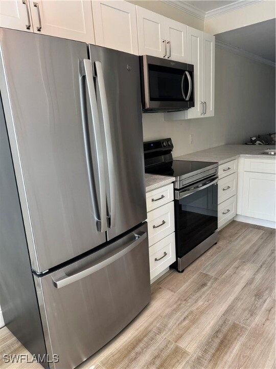 3347 N Key Dr in North Fort Myers, FL - Building Photo