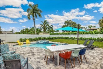 791 94th Ave N in Naples, FL - Building Photo - Building Photo