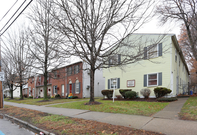 55 E York St in Akron, OH - Building Photo - Building Photo