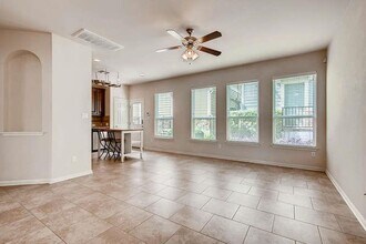 1813 Carlson Dr in Austin, TX - Building Photo - Building Photo