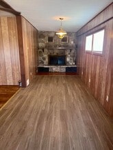 315 W Pine Ave in El Dorado, KS - Building Photo - Building Photo