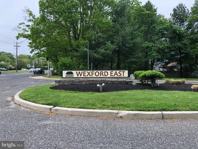 20 Oakley Dr in Cherry Hill Township, NJ - Building Photo - Building Photo