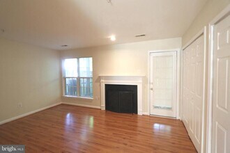 2103 Brigadier Blvd in Odenton, MD - Building Photo - Building Photo