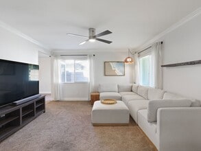 1619 Carmel Cir W in Upland, CA - Building Photo - Building Photo