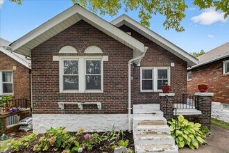 3910 Burgen Ave in St. Louis, MO - Building Photo - Building Photo