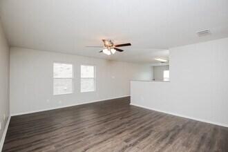 1117 Augustin Dr in Princeton, TX - Foto de edificio - Building Photo