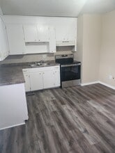 3777 Sedgefield Dr in Conover, NC - Building Photo - Building Photo