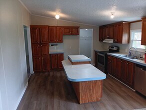 325 E Jewett Ave in Bunn, NC - Building Photo - Building Photo