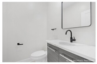 4927 S Prairie Ave in Chicago, IL - Building Photo - Building Photo