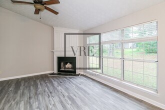 10858 Morning Dove Dr in Hampton, GA - Building Photo - Building Photo