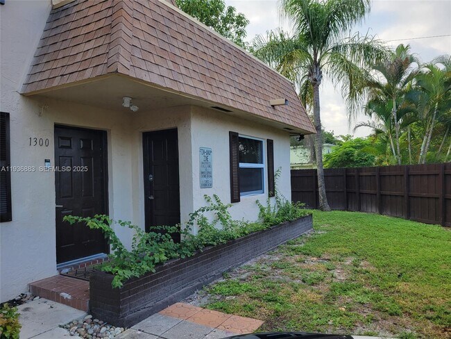 1300 NW 4th Ave in Fort Lauderdale, FL - Building Photo - Building Photo