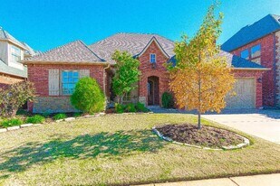 16912 Rugosa Rose Dr in Edmond, OK - Building Photo
