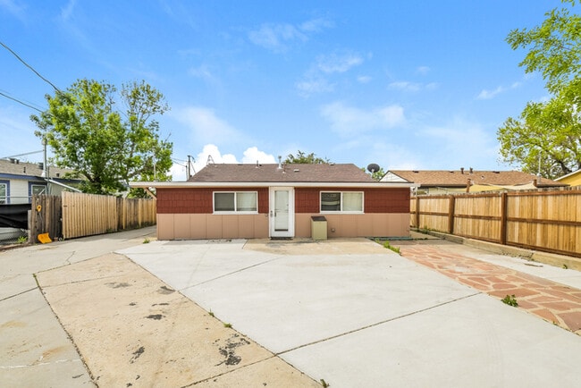 3035 W 64th Ave in Denver, CO - Building Photo - Building Photo