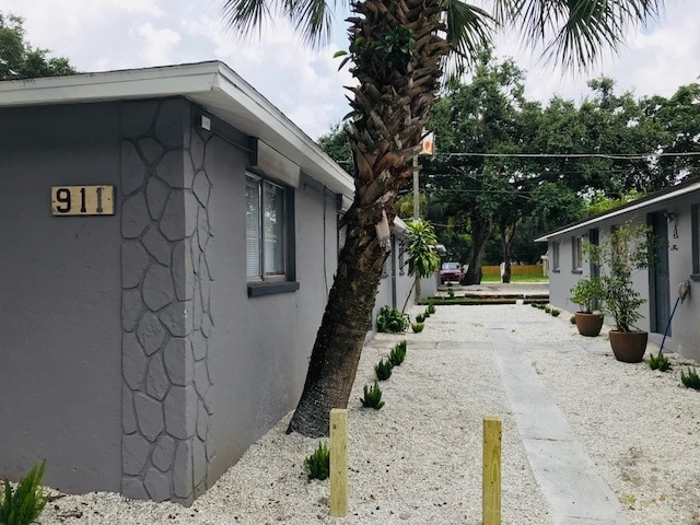 903 34th Ave W