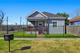 1401 Sydnor St in Houston, TX - Building Photo