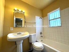 13812 S Avalon Blvd in Los Angeles, CA - Building Photo - Building Photo