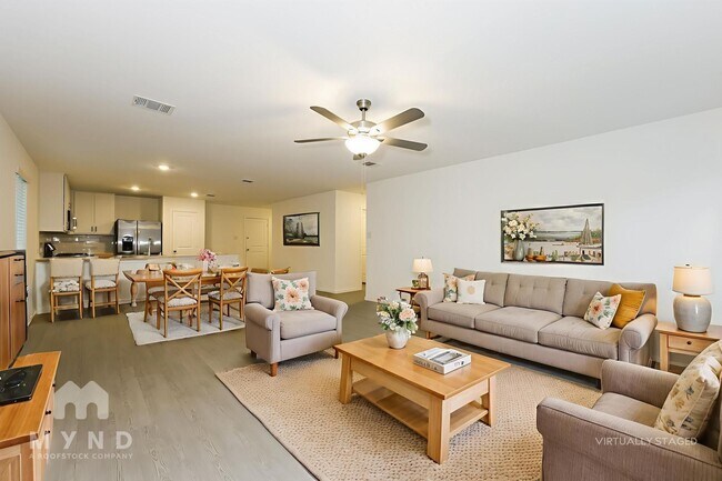 2744 Ctr Crk Ln in Fort Worth, TX - Building Photo - Building Photo