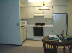 Meadowland Apartments in Viborg, SD - Building Photo - Building Photo