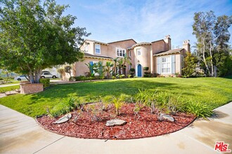 5711 Lyon Ct in Calabasas, CA - Building Photo - Building Photo