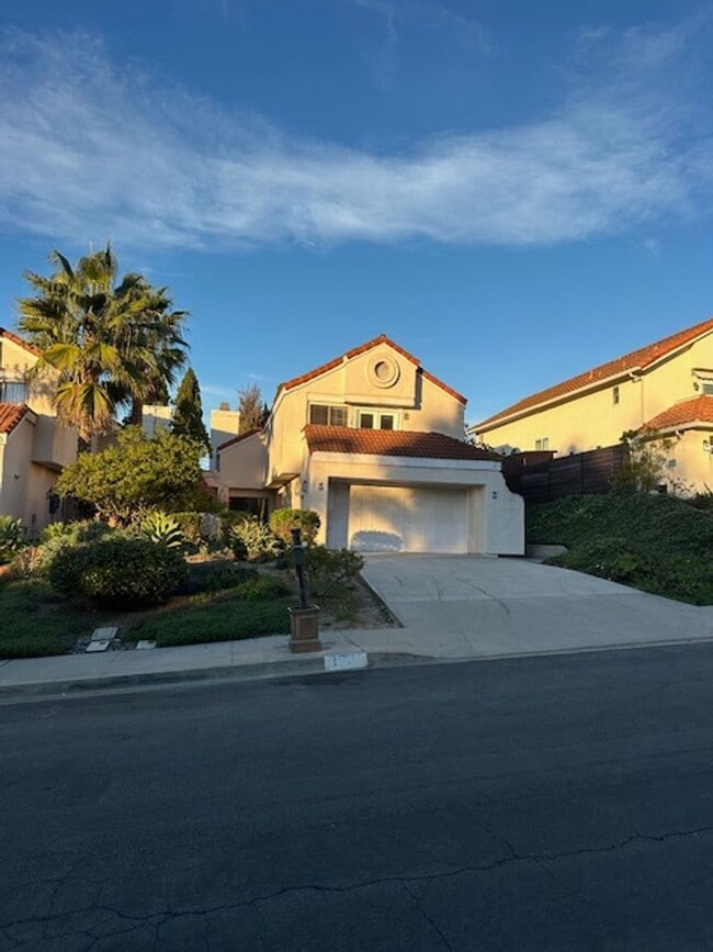 property at 2848-2848 Cazadero Dr