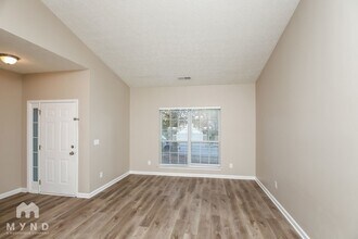 8315 Somerset Way in Douglasville, GA - Building Photo - Building Photo