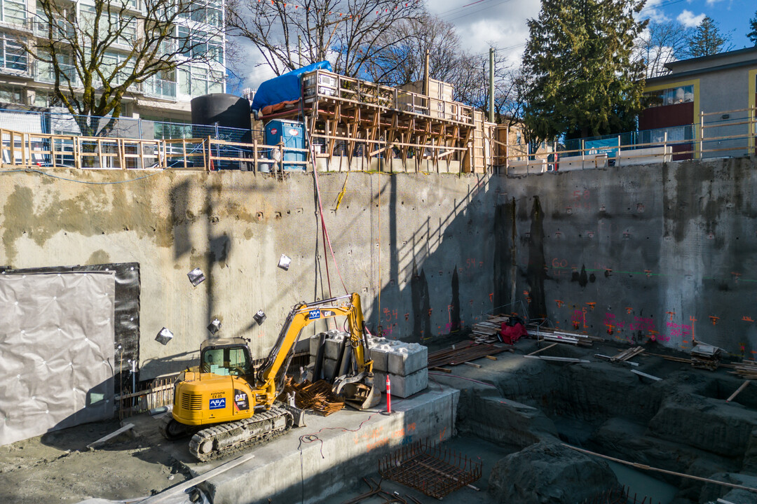 Duet in Vancouver, BC - Building Photo