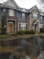 101 Dupree Rd, Unit Dupree Village 101 C in Woodstock, GA - Building Photo