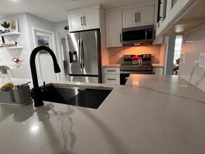 165 NW 78th Ave in Margate, FL - Building Photo - Building Photo