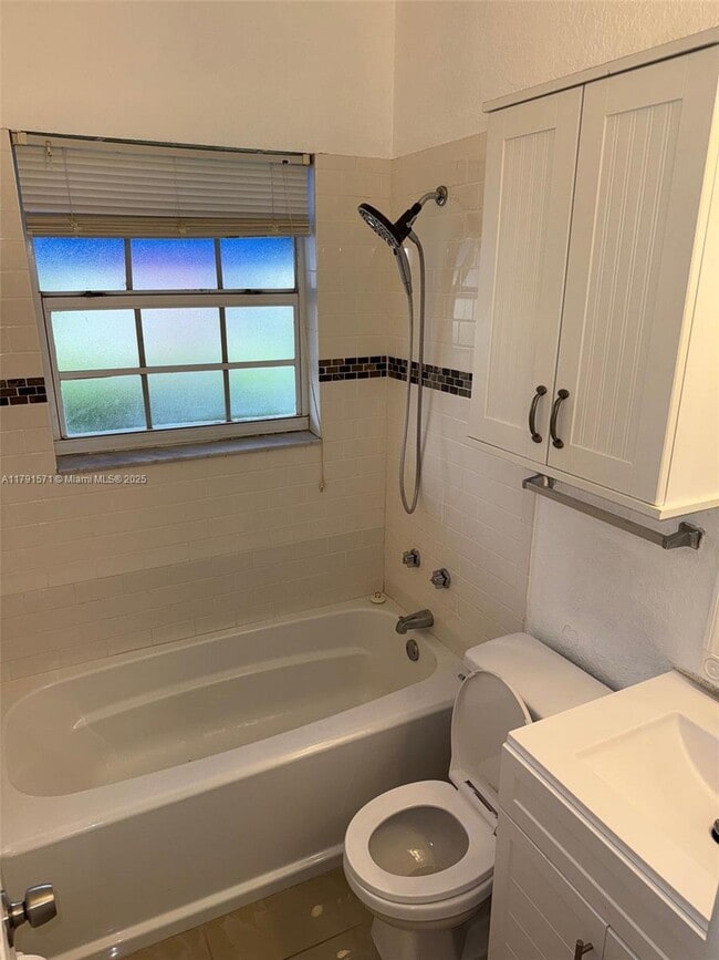 5201 SW 31st Ave in Fort Lauderdale, FL - Building Photo - Building Photo