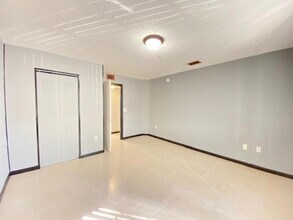 2041 Renaissance Blvd, Unit 207 in Hollywood, FL - Building Photo - Building Photo