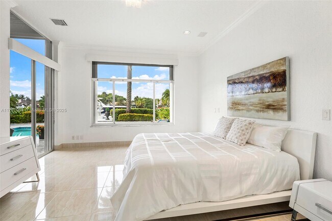 property at 301 S Riverside Dr