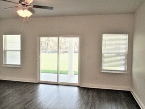 913 Sunny Stroll Dr in Middleburg, FL - Building Photo - Building Photo