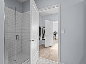 Fox Howe in Framingham, MA - Building Photo - Building Photo