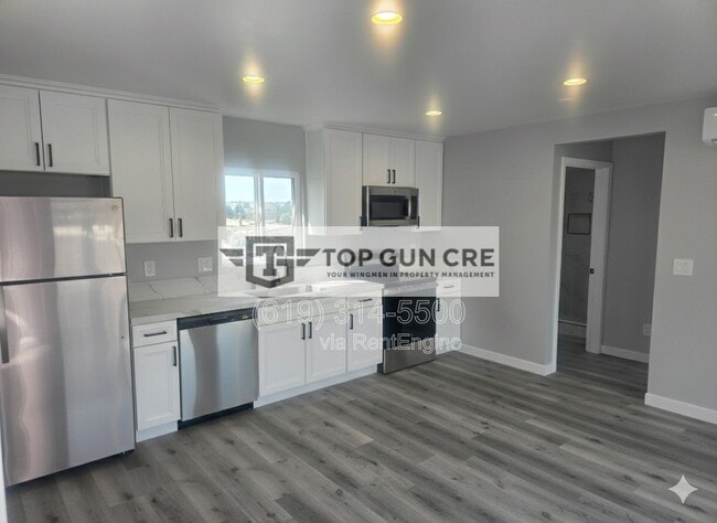 4862 Fond Du Lac Ct in San Diego, CA - Building Photo - Building Photo