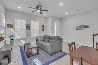 11317 Spring Tide Way in Jacksonville, FL - Building Photo - Building Photo