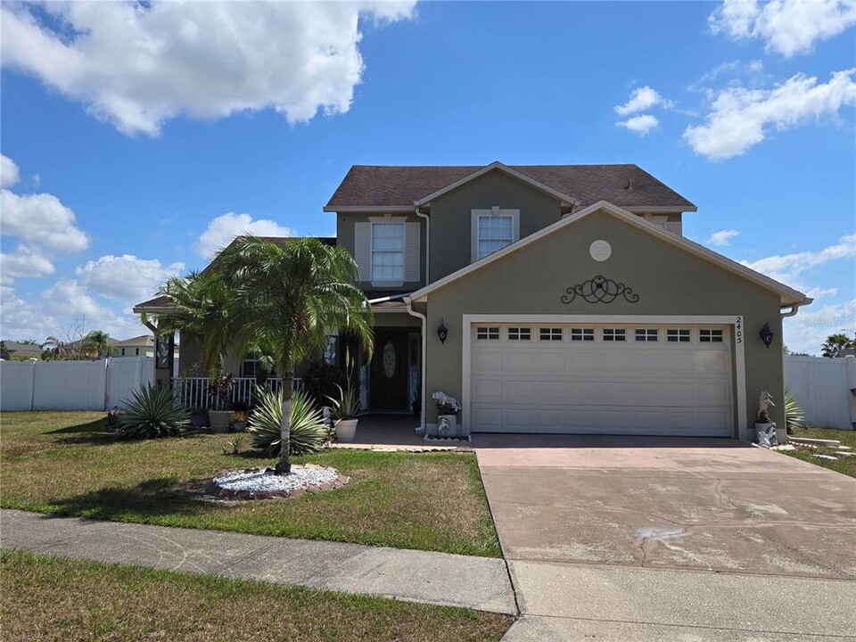 2405 Placid Way in Kissimmee, FL - Building Photo