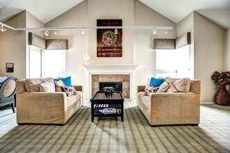 Orchard Pointe in Port Orchard, WA - Building Photo - Interior Photo