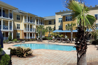 The Altair Senior Apartment Living in Pensacola, FL - Building Photo - Building Photo