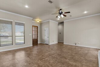 5009 Woodhollow Dr in Midland, TX - Building Photo - Building Photo
