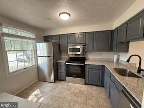 4320 Regalwood Terrace in Burtonsville, MD - Building Photo - Building Photo
