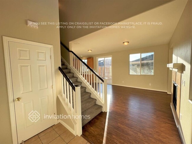 7584 La Mancha Way in Sacramento, CA - Building Photo - Building Photo