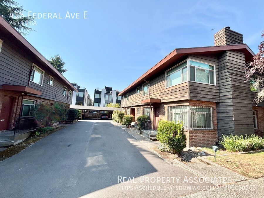 415 Federal Ave E in Seattle, WA - Building Photo