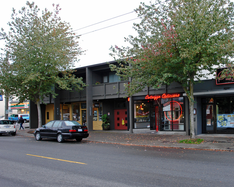 1621 Queen Anne Ave in Seattle, WA - Building Photo